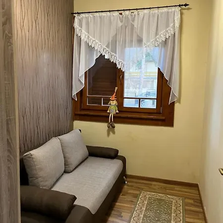 Arpad Lak בית נופש שיופוק